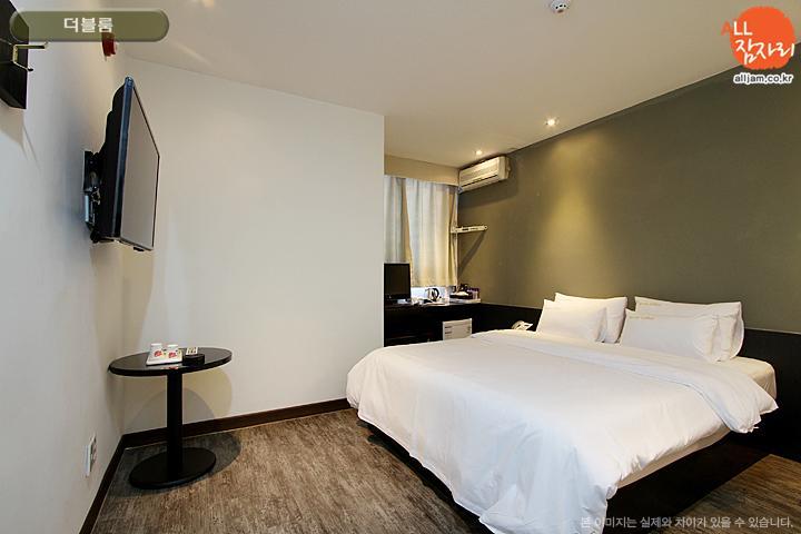 The Hotel Bon Suwon Cameră foto