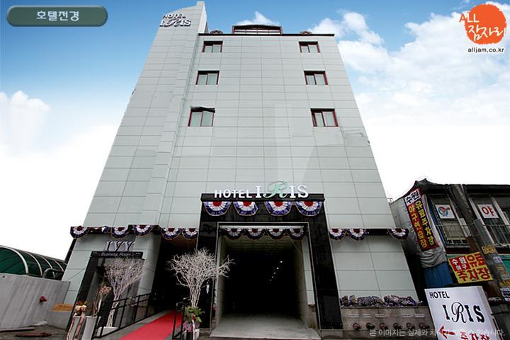 The Hotel Bon Suwon Exterior foto